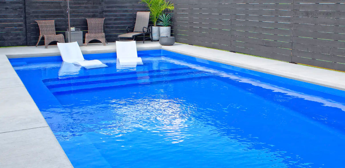 The Apex Fiberglass Pool 40' x 15' 5"