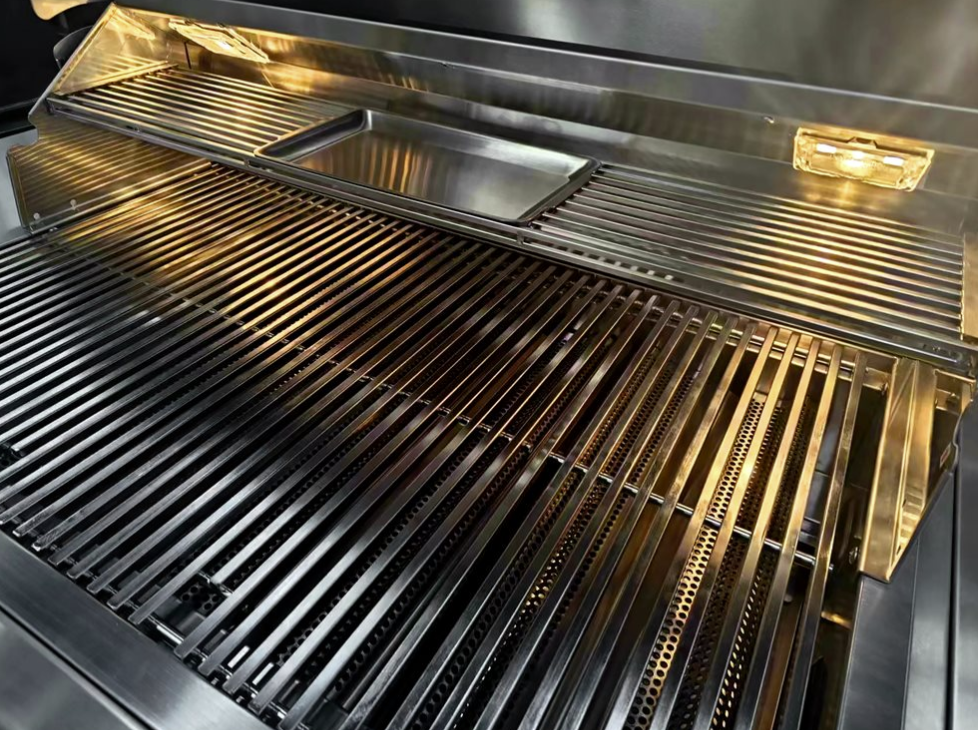 TrueFlame 25" 3 Burner Gas Grill - Natural Gas