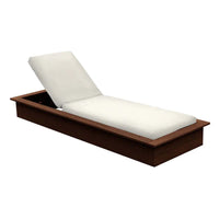 Echo Chaise With White Fabric
