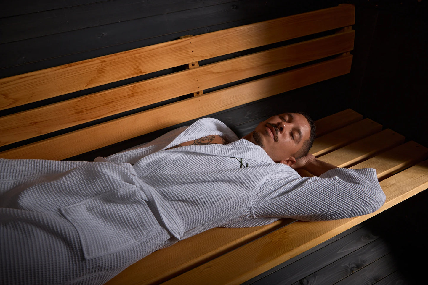 Lewisburg 6-8 Person Barrel Sauna in Onyx