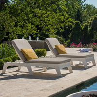 Mainstay Chaise