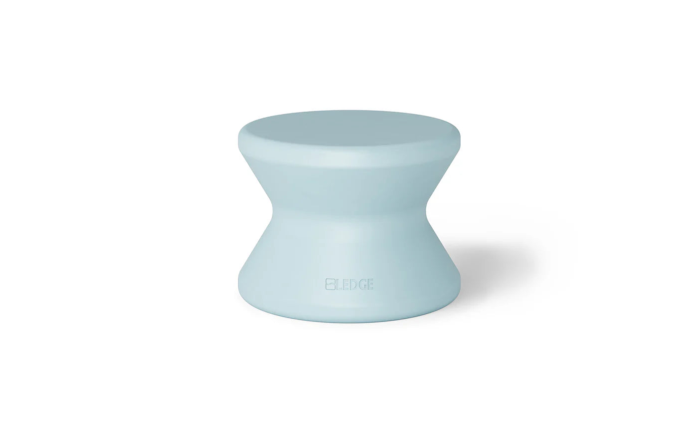 Signature Standard Side Table With Umbrella Hole